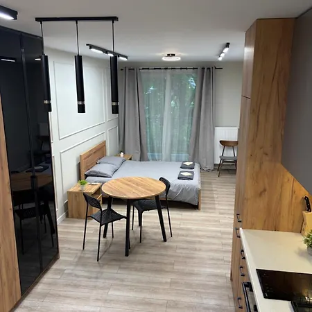 Comfort Kalwaryjska Апартаменты *